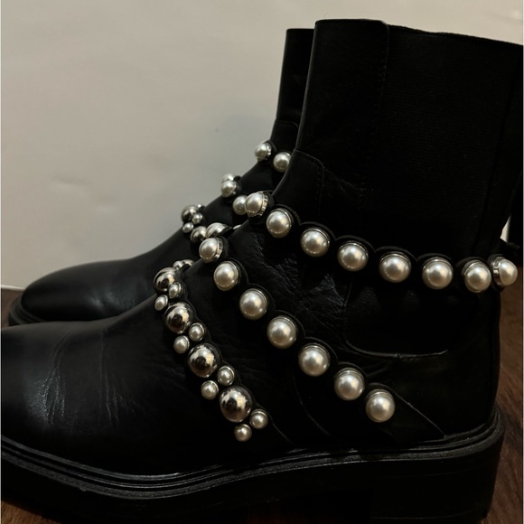 Zara Boots size 10-1/2 - Picture 9 of 13